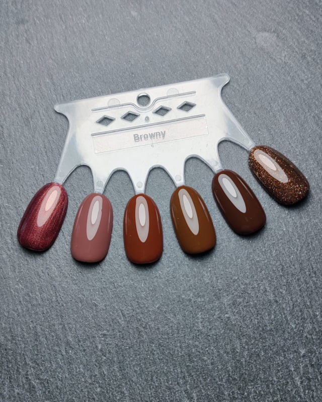 PNS My Little Polish Chestnut